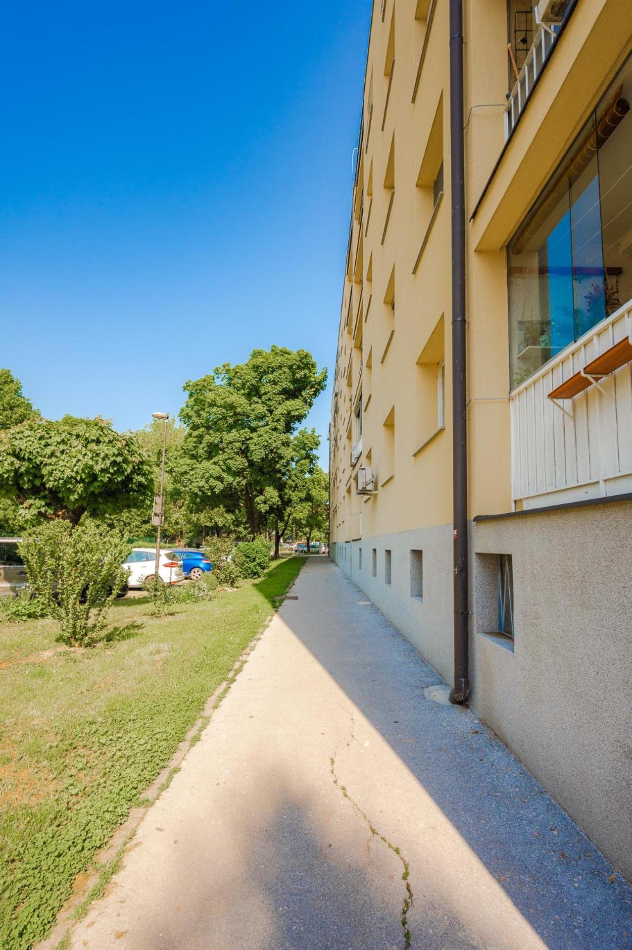 Apartment 396 Ljubljana Dış mekan fotoğraf